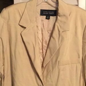 EUC, ELLEN TRACY SILK BLAZER, CREAM COLOR,ABALONE SHELL BUTTONS, Lightweight